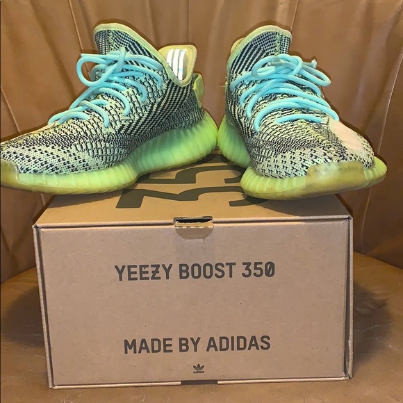 YeezY 350 V2 YeezReel Non-Reflective - Picture 9 of 9